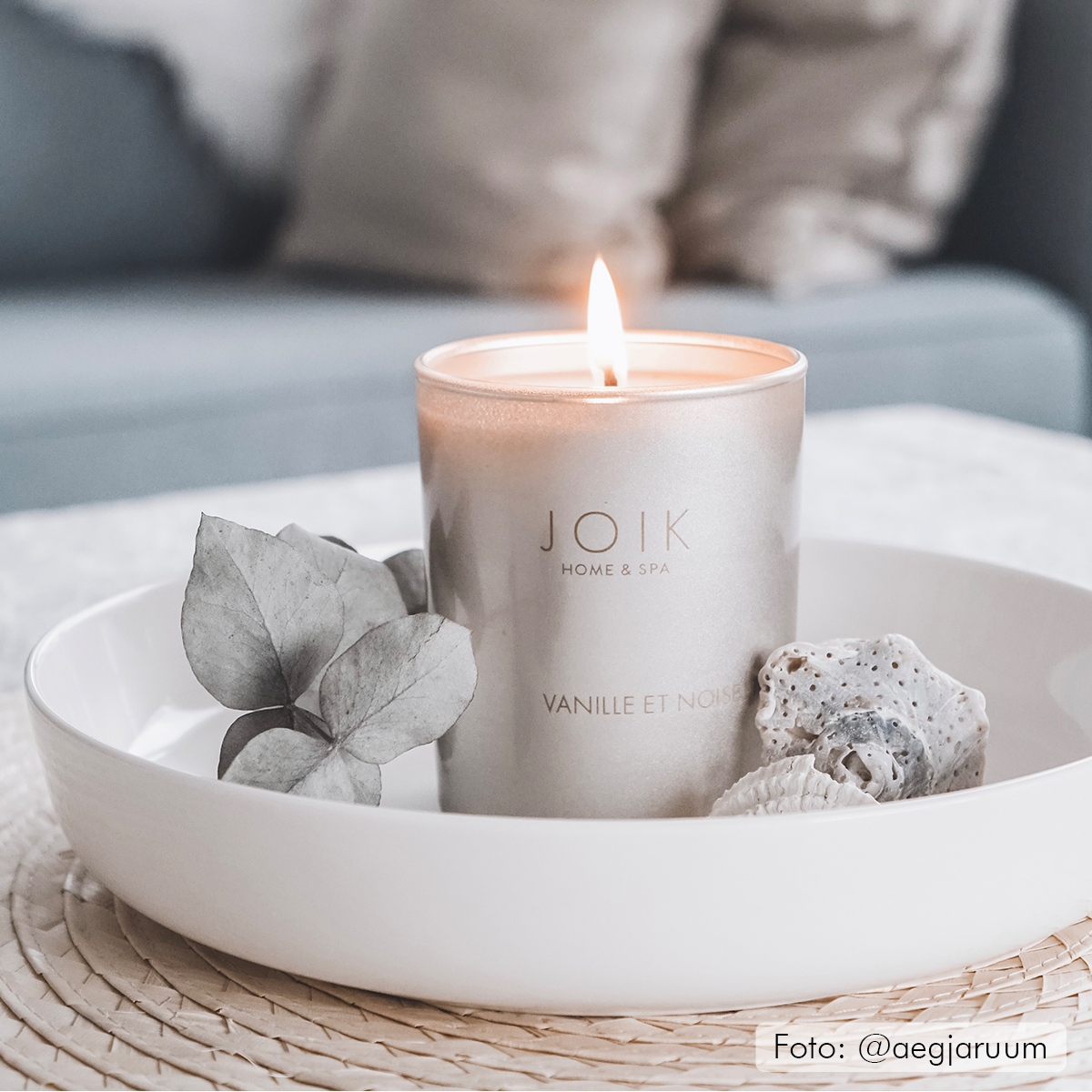 Joik Scented Candle Vanilla & Hazelnut