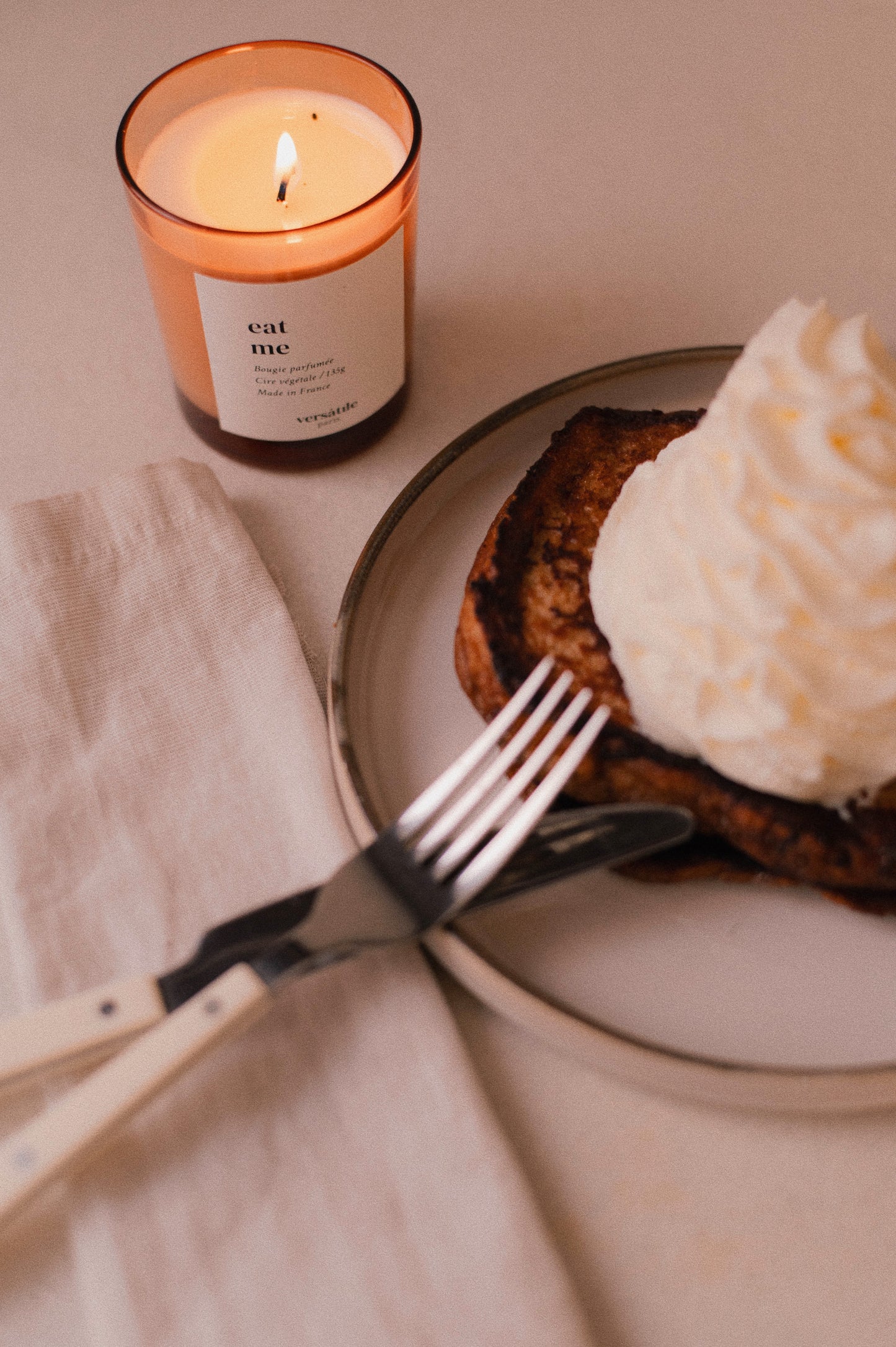 Versátile Eat Me kynttilä